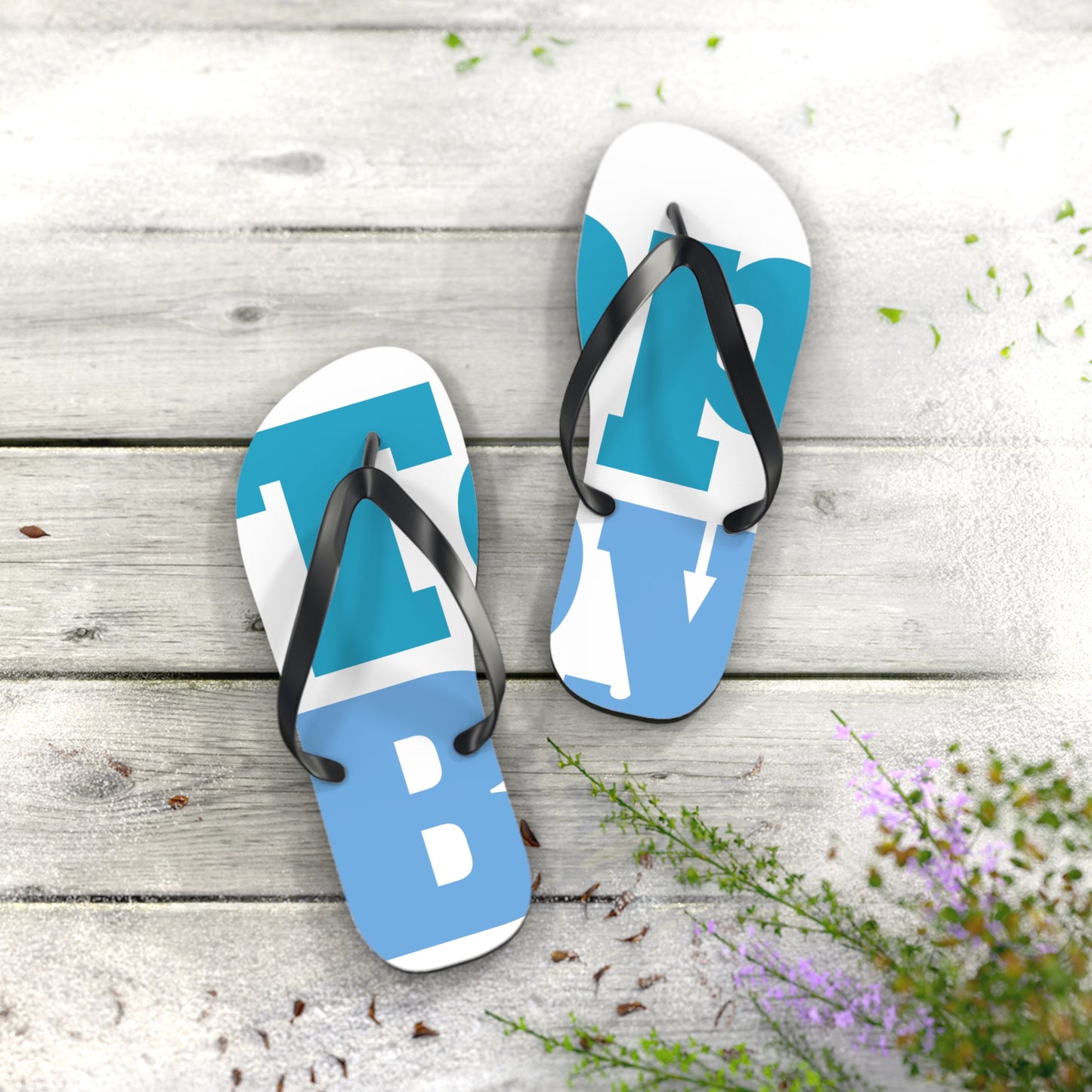 The Top Boy’s Flip Flops